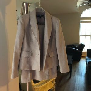 Evan Picone Grey Suit, Size 4P